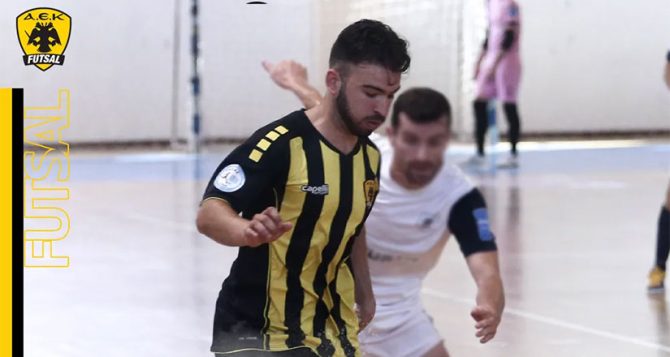 Συνεχίζει «κιτρινόμαυρος» ο Σπύρος Παπακώστας