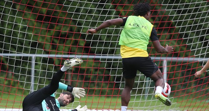 Προπόνηση σαν σε… αγώνα (VIDEO)