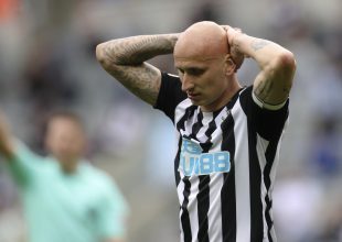 Σέλβι: “Είμαι 30 ετών και μοιάζω για 40, αν παίξω ακόμα τρία ματς ανανεώνω”