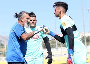 Αλμέιδα για Ρόα: «Πέθανε η μητέρα του και δεν έφυγε στιγμή, για εμάς αυτό είναι το ποδόσφαιρο»