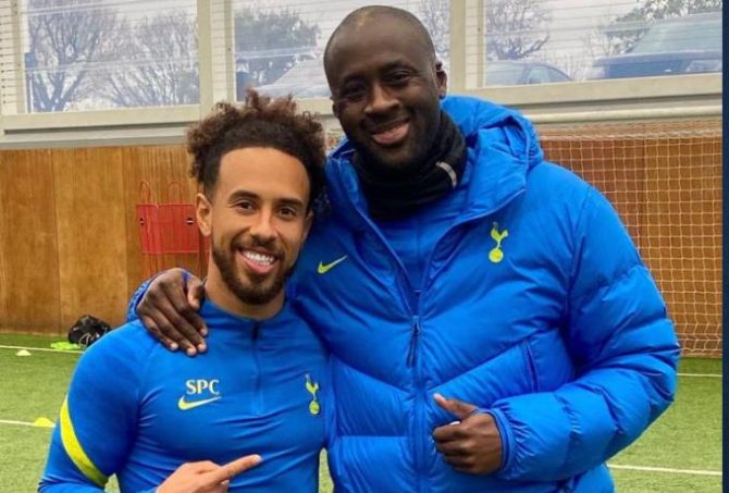 Προπονητής στις ακαδημίες της Τότεναμ ο Τουρέ Προπονητής στις ακαδημίες της Τότεναμ ο Τουρέ