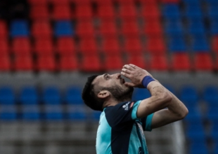 Στην Κύπρο θα συνεχίσει ο Βασίλης Μπαξεβάνος
