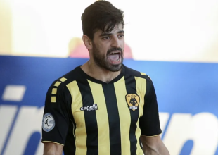 Στην ΑΕΚ παραμένει ο Μάνος