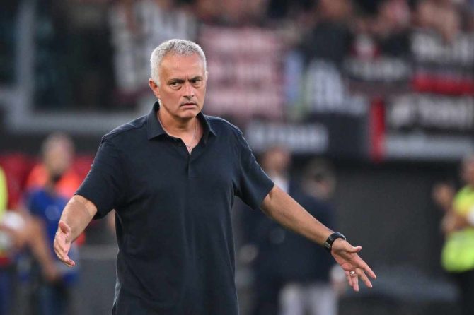 Κάνουν όνειρα στον Ολυμπιακό για… Μουρίνιο – Σενάρια των Τούρκων Κάνουν όνειρα στον Ολυμπιακό για… Μουρίνιο – Σενάρια των Τούρκων