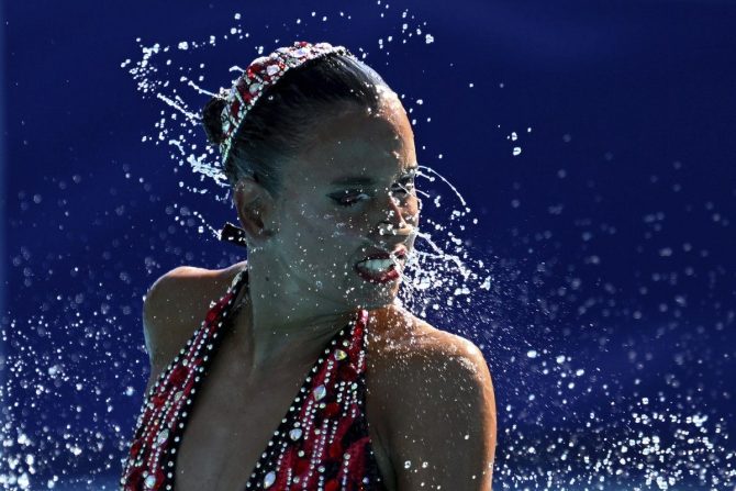 Βασιλική Αλεξανδρή: Χάλκινο μετάλλιο με τη σημαία της Αυστρίας και υπό τους ήχους του Παπακωνσταντίνου