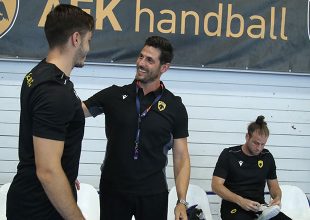 Χάντμπολ: Η «πρώτη» της ΑΕΚ και οι δηλώσεις των πρωταγωνιστών (VIDEO)