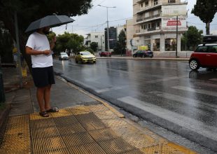 Καιρός: Σήμερα η πιο επικίνδυνη ημέρα με κεραυνούς, χαλάζι – Δείτε live την πορεία της κακοκαιρίας