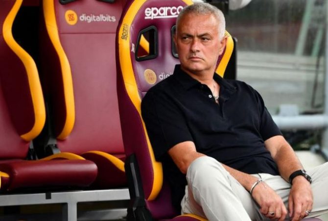 «Ευχαριστώ» του Μουρίνιο στη διοίκηση της Ρόμα για τις μεταγραφές