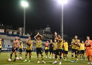 Αποθεώθηκαν από τον κόσμο οι παίκτες της ΑΕΚ