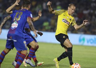 Η παρακάμερα του AEK TV στο ΑΕΚ – Βόλος