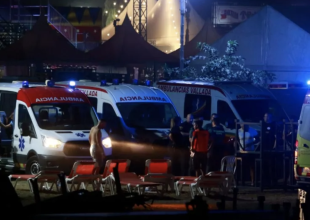 Βίντεο από Ισπανία: Ένας νεκρός και δεκάδες τραυματίες από κατάρρευση σκηνής