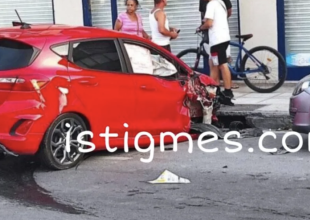 Βόλος: Σφοδρή σύγκρουση στο κέντρο της πόλης μετά από κόντρα αυτοκινήτων (VIDEO)