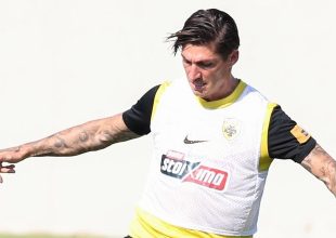 Φωτογραφίες από την προπόνηση στα Σπάτα