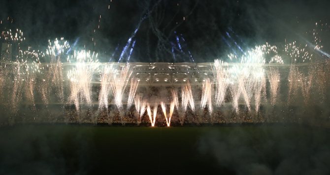 Τα πυροτεχνήματα στο φινάλε μιας υπέροχης βραδιάς (VIDEO)