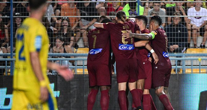 Τρομερή ΑΕΚ στο Αγρίνιο! 0-2 αντί για 0-5