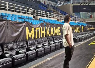 Ξενάγηση στο γήπεδο για Μίτσελ (pics)