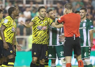 Αλητεία στη Λεωφόρο – Με «σφαγή» Καμπάκοφ έχασε το ντέρμπι η ΑΕΚ