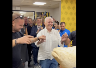 Σέρνει το χορό ο Μελισσανίδης λίγες ώρες πριν τα εγκαίνια (VIDEO)