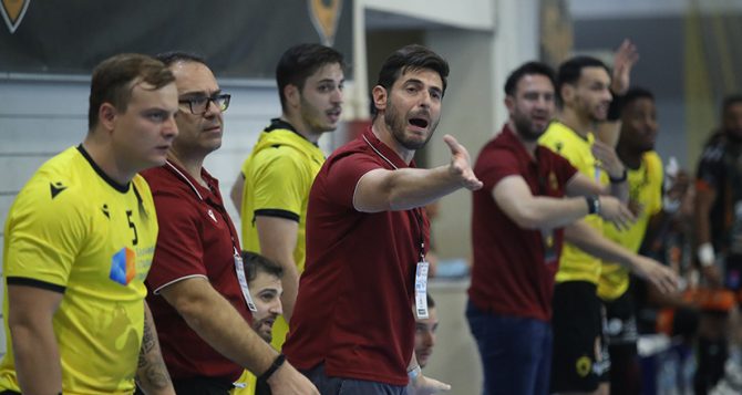 Αλβανός: «Απ’ εδώ και πέρα κάθε παιχνίδι είναι τελικός»