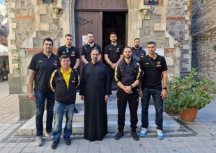 Η Βασίλισσα επισκέφτηκε την Αγία Φωτεινή