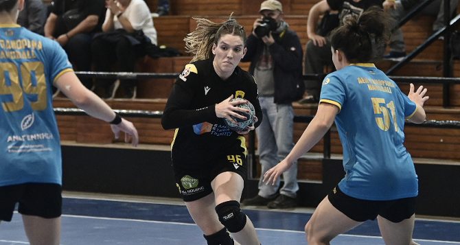 Χάντμπολ γυναικών: Ώρα Κυπέλλου