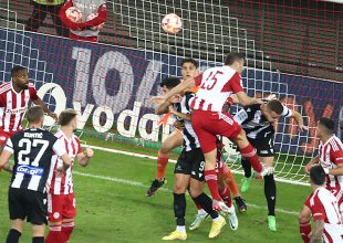 ΟΣΦΠ – ΠΑΟΚ: Το «κάρφωσε» ο Σωκράτης αλλά σε λάθος τέρμα (VIDEO)