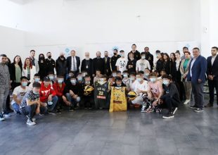 «Υποτροφία για τα παιδιά της Δομής»