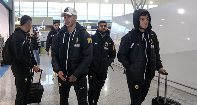 «Πάτησε» Ελλάδα η αποστολή της ΑΕΚ