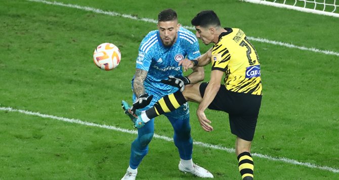 Πρόβλημα στο γόνατο ο Πασχαλάκης – Πιθανόν να χάσει τα υπόλοιπα ματς των playoffs