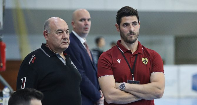 Παπασταμάτης: «Παραμένει στόχος μας το πρωτάθλημα, εμείς θα πανηγυρίσουμε στο τέλος»