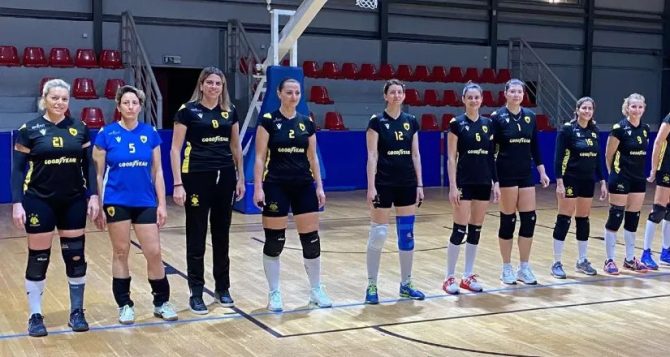 Ασταμάτητο… «τρένο» το Vintage Volley! Ασταμάτητο… «τρένο» το Vintage Volley!