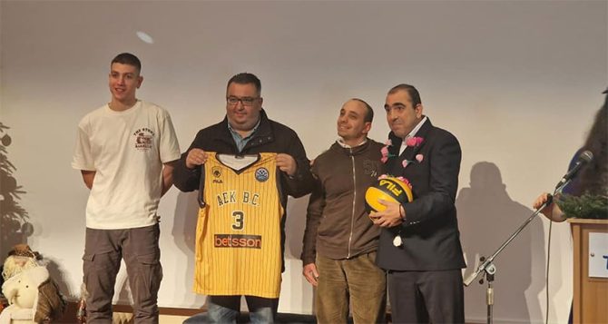 Με Φλιώνη και Ουίλιαμς η Βασίλισσα επισκέφτηκε τον Σύλλογο Φίλων ΑμεΑ «Το Εργαστήρι» (ΦΩΤΟ)