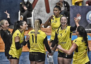 Βόλεϊ Γυναικών: Σε ρυθμούς… FINAL-4 μπαίνει η ΑΕΚ (ΦΩΤΟ)