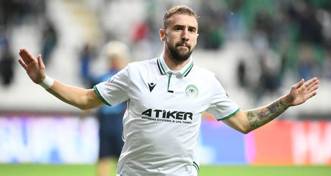 «Έδωσε τα χέρια με τον σταρ της Κόνιασπορ Τσεκίτσι η ΑΕΚ» «Έδωσε τα χέρια με τον σταρ της Κόνιασπορ Τσεκίτσι η ΑΕΚ»