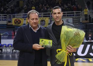 Η Βασίλισσα τίμησε τον Ζήση (pics + VIDEO)