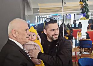 Μελισσανίδης: Η βόλτα στο γήπεδο και το… «πέταξε τα κόκκινα ρε» (VIDEO)