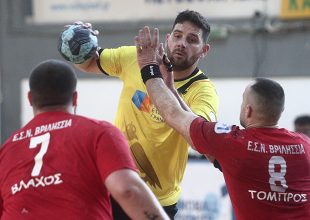 Νικολαΐδης: «Να γυρίσουμε την Τρίτη με το Κύπελλο στη Νέα Φιλαδέλφεια»