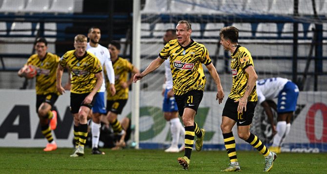 Η παρακάμερα απ’ την μάγκικη νίκη της ΑΕΚ στη Νίκαια Η παρακάμερα απ’ την μάγκικη νίκη της ΑΕΚ στη Νίκαια