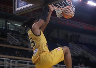 Ξανά MVP o «γίγαντας» Μίτσελ