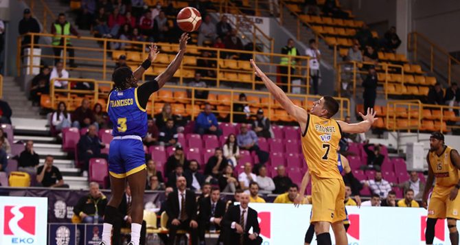 Πάλεψε, αλλά δεν τα κατάφερε η Βασίλισσα