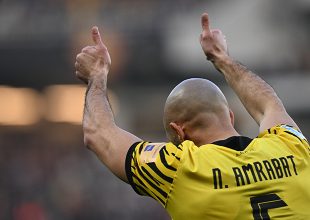 Άμραμπατ: «Τιμή να παίζεις στην OPAP Arena» (vid)
