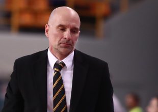 Καντζούρης: «Βρήκαμε λύσεις από την άμυνα, ευχαριστούμε τον κόσμο»