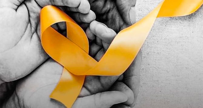 Δημοπρατήθηκαν οι φανέλες Μαυροειδή, Στρέλνιεκς και Μίτσελ για τον Σύλλογο «Φλόγα» (ΦΩΤΟ)