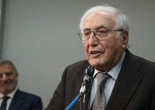 Μπαμπανικολός: «Μεγάλος μαέστρος ο Σάκοτα»
