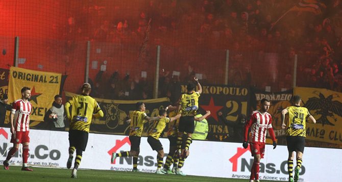 Ξανά από έλεγχο ντόπινγκ η ΑΕΚ, πριν από αγώνα με Ολυμπιακό Ξανά από έλεγχο ντόπινγκ η ΑΕΚ, πριν από αγώνα με Ολυμπιακό