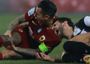 Η ΑΕΚ διαμαρτύρεται για κόκκινες σε Ολιβέιρα-Ινγκασον, έκλεισε τα μάτια ο Εσκάς!