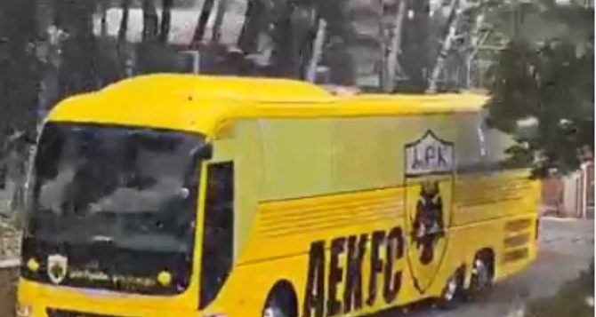 Χιονίζει στο ξενοδοχείο που μένει η ΑΕΚ (vid)