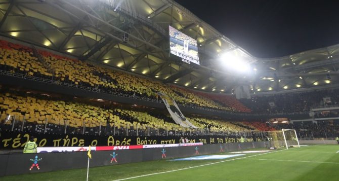 Ρίγη συγκίνησης για τον Μίμη Παπαϊωάνου (video)