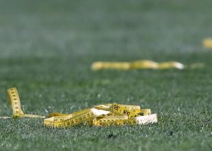 Γέμισε μεζούρες το Περιστέρι αλλά οι 3 πόντοι στην ΑΕΚ