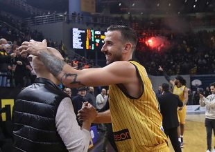 Το κάλεσμα του Γιάνκοβιτς- «Μαζί σας μπορούμε τα πάντα, σας περιμένουμε» (VID)